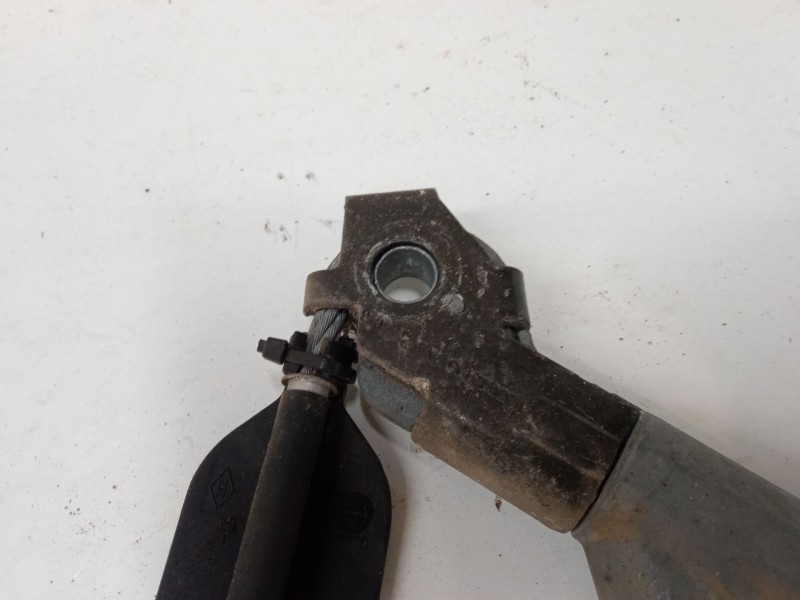 Recambio de anclaje cinturon delantero derecho para renault kangoo (kc0/1_) 1.9 dci 4x4 referencia OEM IAM   