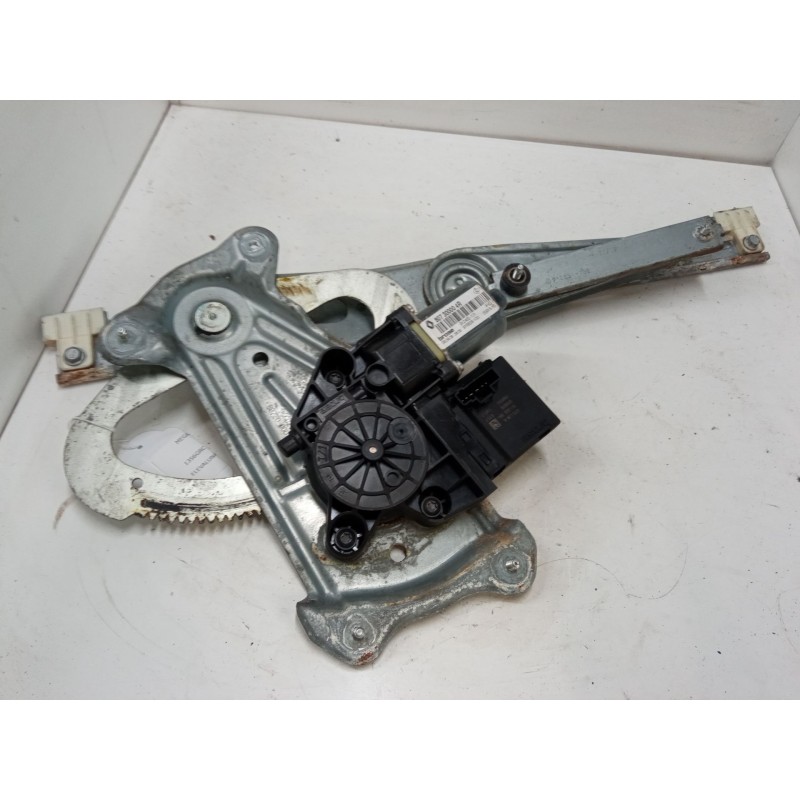 Recambio de elevalunas electrico delantero derecho para renault megane iii hatchback (bz0/1_, b3_) 1.6 16v (bz1b, bz1h) referenc