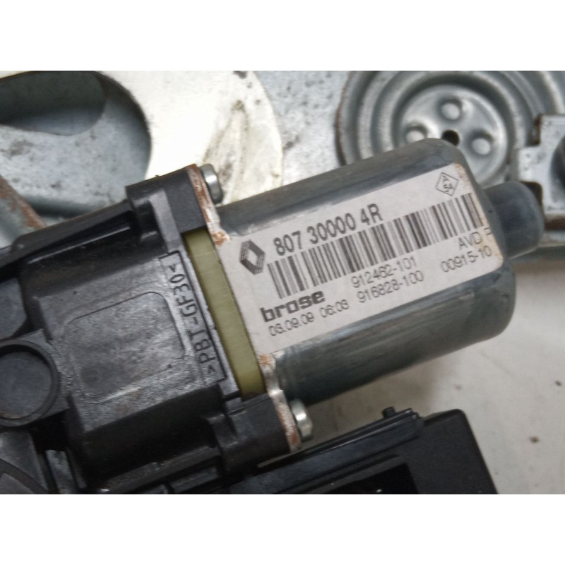 Recambio de elevalunas electrico delantero derecho para renault megane iii hatchback (bz0/1_, b3_) 1.6 16v (bz1b, bz1h) referenc
