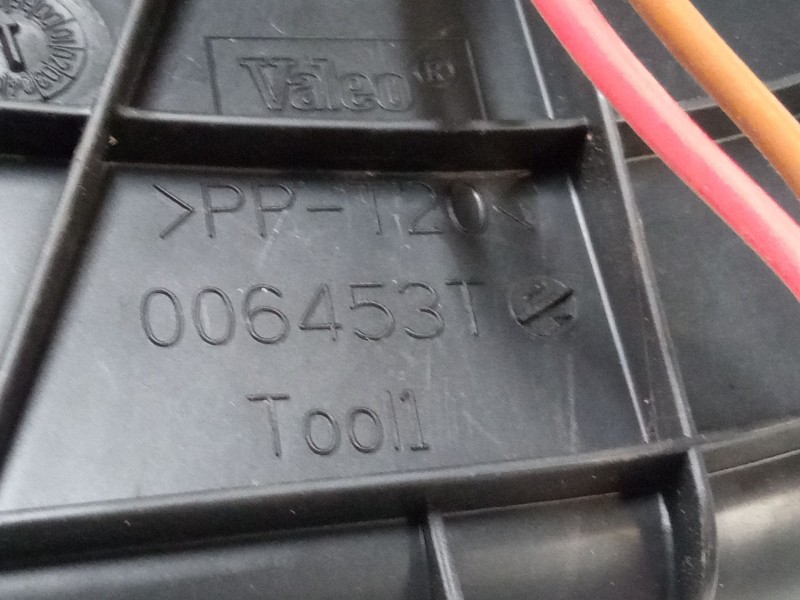 Recambio de motor calefaccion para opel combo tour 1.3 cdti 16v referencia OEM IAM   