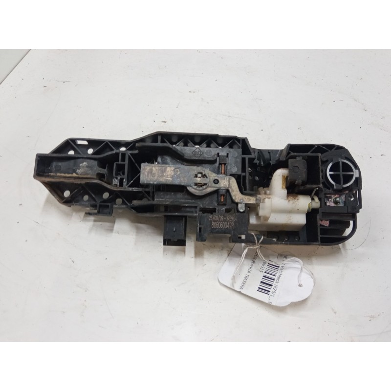 Recambio de maneta exterior puerta trasera derecha para renault megane iii hatchback (bz0/1_, b3_) 1.6 16v (bz1b, bz1h) referenc