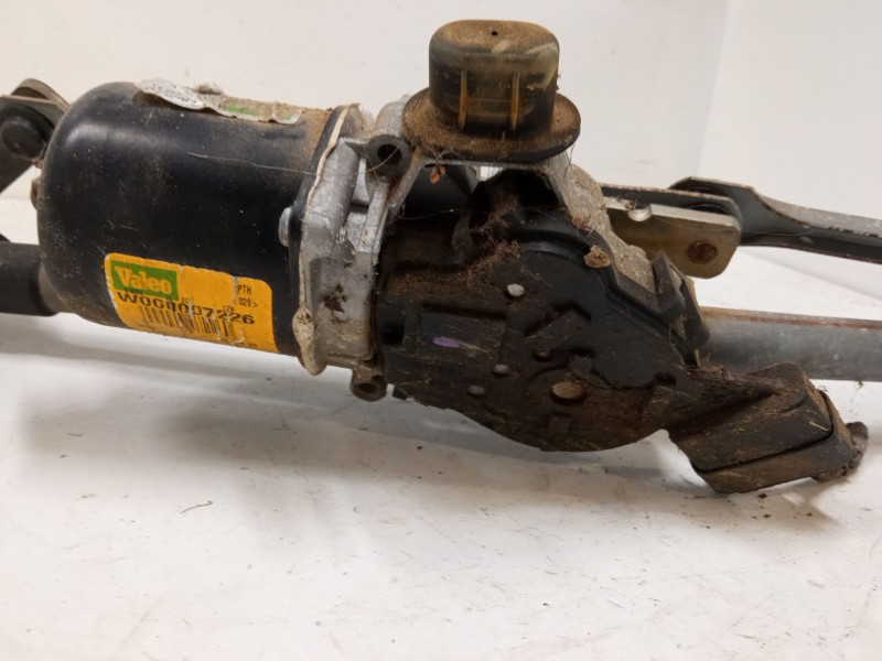 Recambio de motor limpia delantero para renault megane iii hatchback (bz0/1_, b3_) 1.6 16v (bz1b, bz1h) referencia OEM IAM  W000