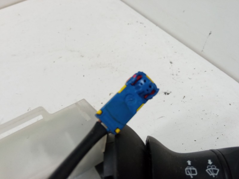 Recambio de mando luces para renault megane iii hatchback (bz0/1_, b3_) 1.6 16v (bz1b, bz1h) referencia OEM IAM   