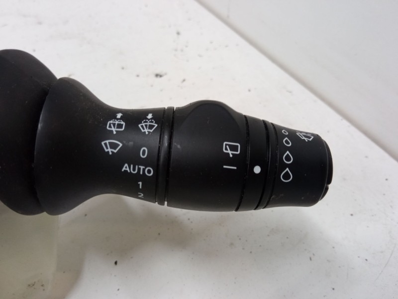 Recambio de mando luces para renault megane iii hatchback (bz0/1_, b3_) 1.6 16v (bz1b, bz1h) referencia OEM IAM   