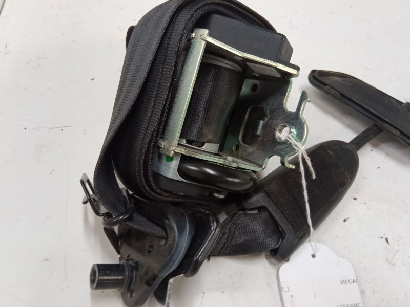 Recambio de cinturon seguridad delantero derecho para renault megane iii hatchback (bz0/1_, b3_) 1.6 16v (bz1b, bz1h) referencia