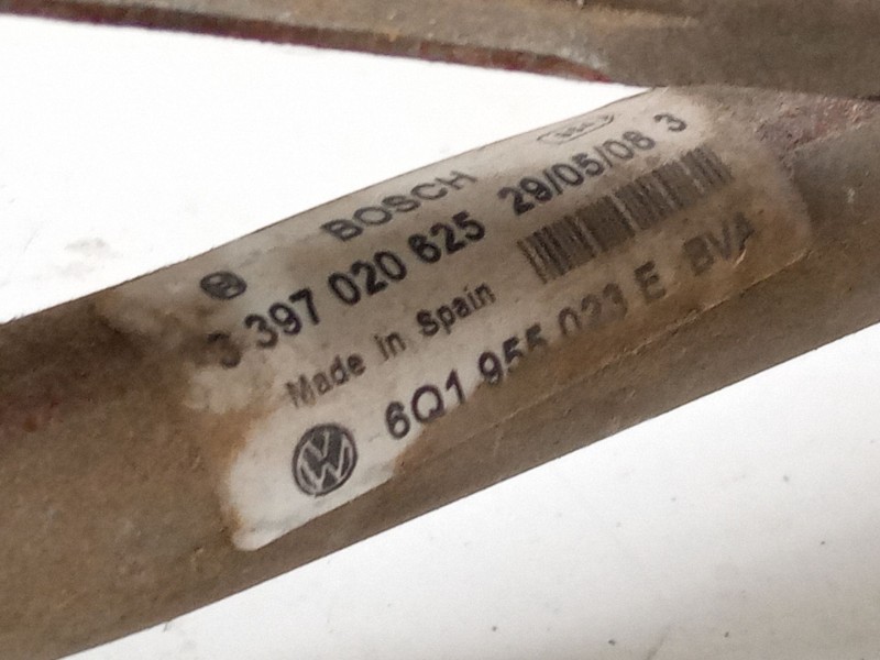 Recambio de motor limpia delantero para volkswagen polo iv (9n_, 9a_) 1.4 tdi referencia OEM IAM   