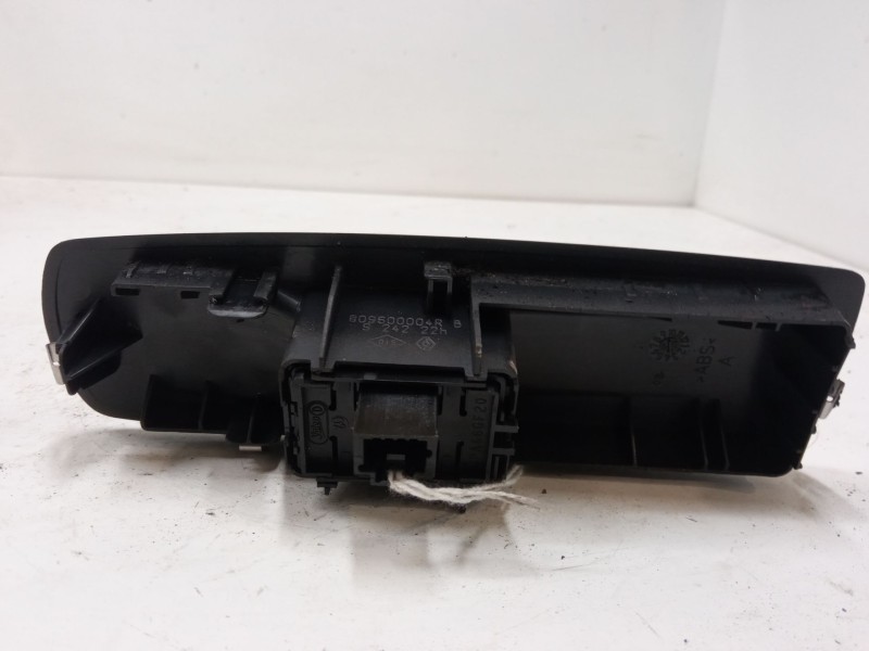 Recambio de mando elevalunas delantero derecho para renault megane iii hatchback (bz0/1_, b3_) 1.6 16v (bz1b, bz1h) referencia O