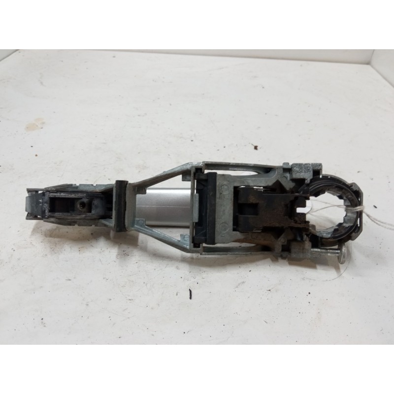 Recambio de maneta exterior puerta delantera izquierda para volkswagen polo iv (9n_, 9a_) 1.4 tdi referencia OEM IAM   