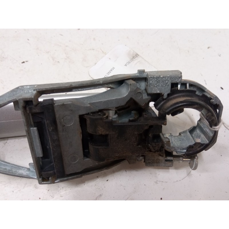 Recambio de maneta exterior puerta delantera izquierda para volkswagen polo iv (9n_, 9a_) 1.4 tdi referencia OEM IAM   