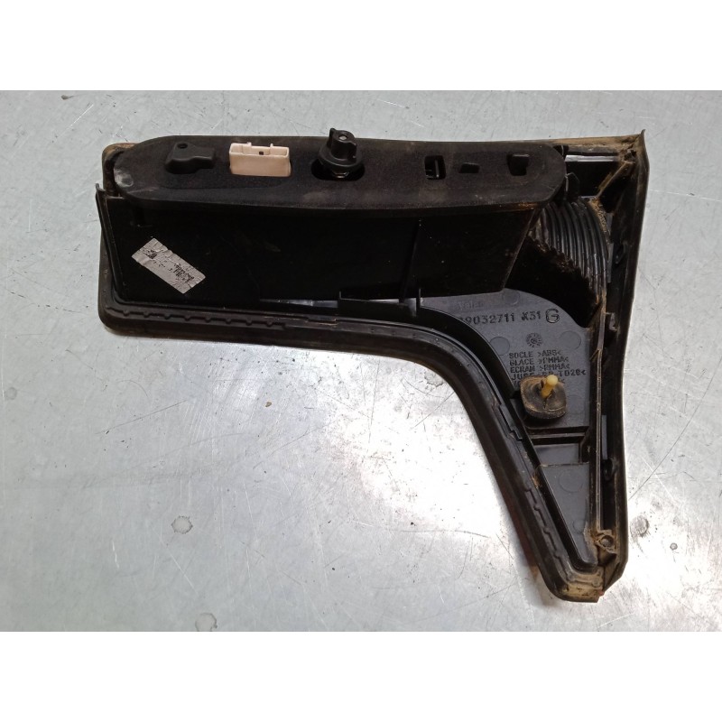 Recambio de piloto trasero porton izquierdo para citroën c5 ii (rc_) 1.6 hdi (rc8hzb) referencia OEM IAM   