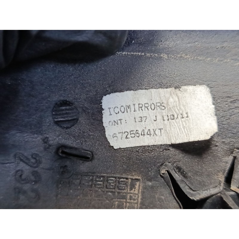 Recambio de retrovisor electrico izquierdo para peugeot 206 hatchback (2a/c) 1.4 i referencia OEM IAM 96725644XT  