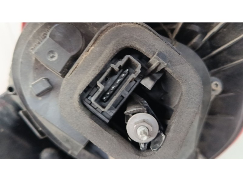 Recambio de piloto trasero izquierdo para citroën c4 ii (nc_) 1.6 hdi 110 referencia OEM IAM   