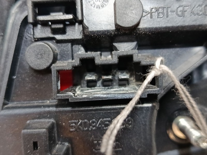 Recambio de piloto trasero porton izquierdo para volkswagen golf vi (5k1) 1.2 tsi referencia OEM IAM 5K0945093G  