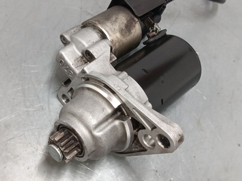Recambio de motor arranque para volkswagen golf vi (5k1) 1.2 tsi referencia OEM IAM 0AH911023A  