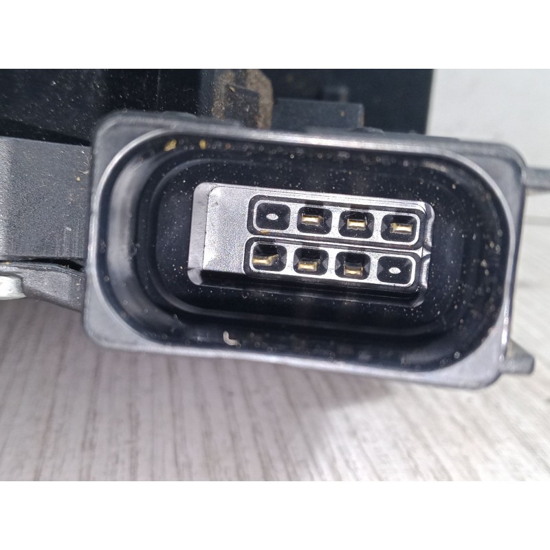 Recambio de cerradura puerta delantera derecha para opel corsa d (s07) 1.2 (l08, l68) referencia OEM IAM 13258274  