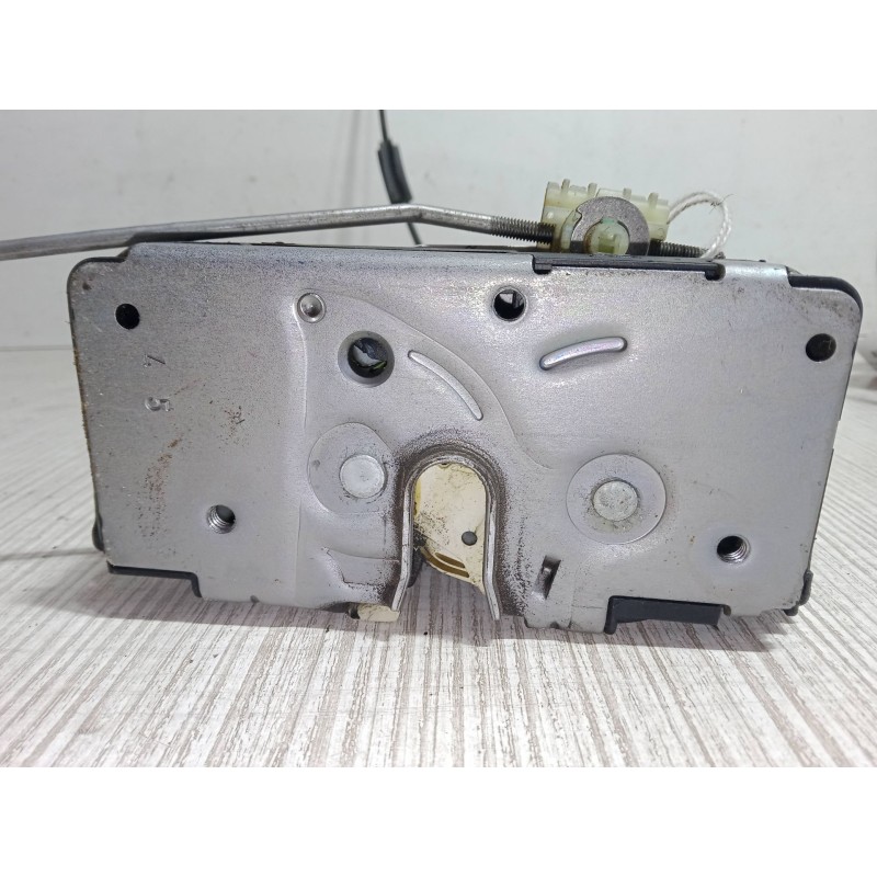 Recambio de cerradura puerta delantera derecha para opel corsa d (s07) 1.2 (l08, l68) referencia OEM IAM 13258274  