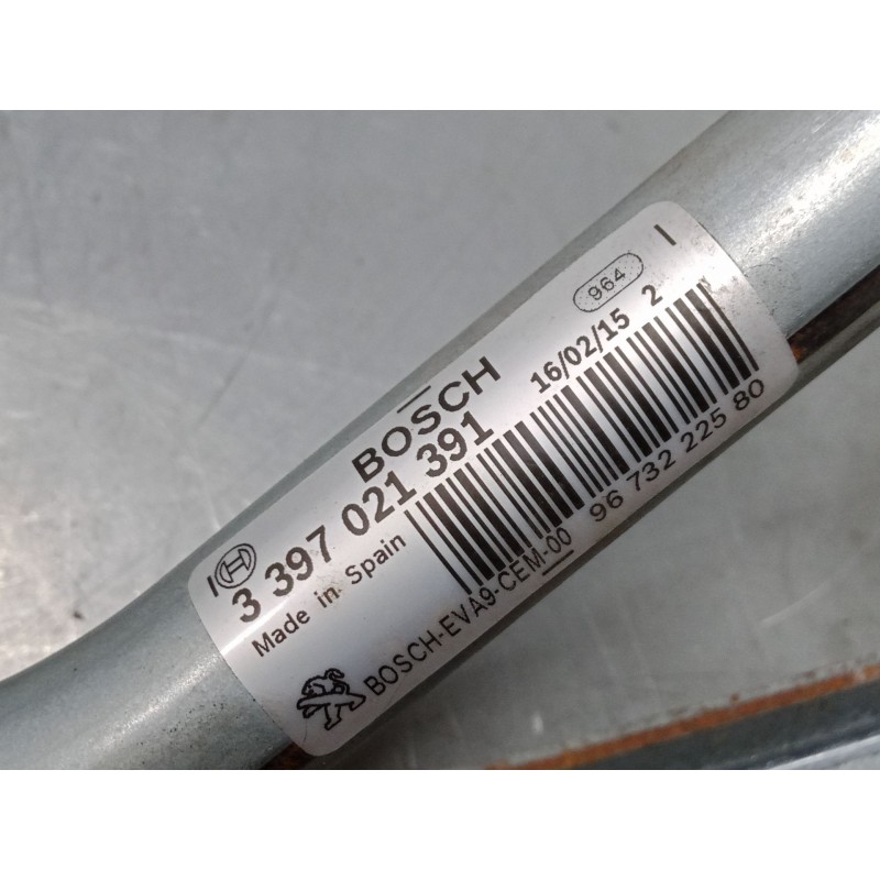 Recambio de motor limpia delantero para peugeot 208 i (ca_, cc_) 1.2 vti 82 referencia OEM IAM 9673222580  