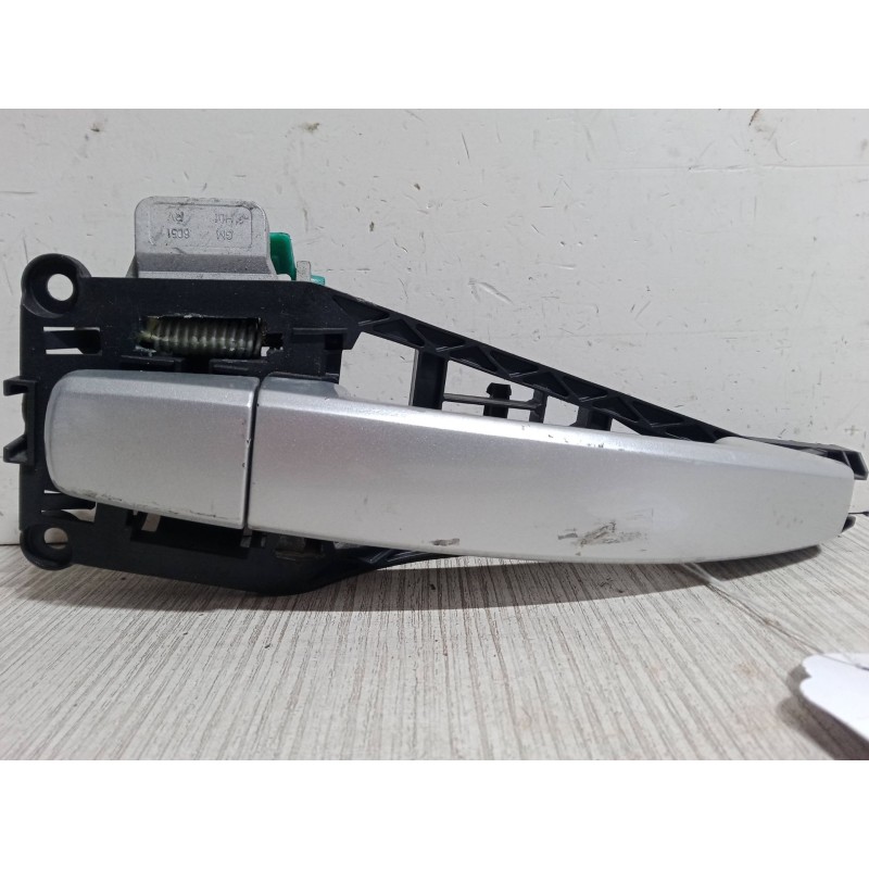 Recambio de maneta exterior puerta delantera derecha para opel corsa d (s07) 1.2 (l08, l68) referencia OEM IAM   