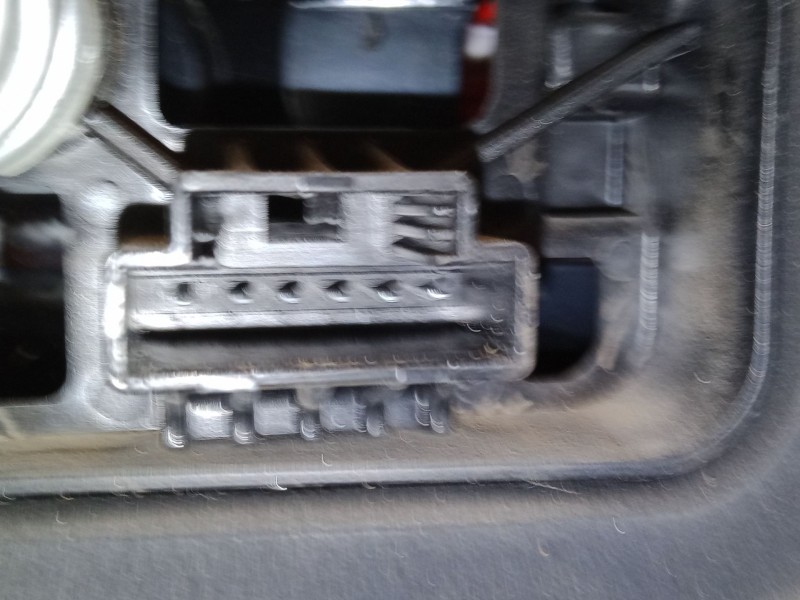 Recambio de piloto trasero izquierdo para volkswagen polo v (6r1, 6c1) 1.4 tdi referencia OEM IAM 6C0945095F  