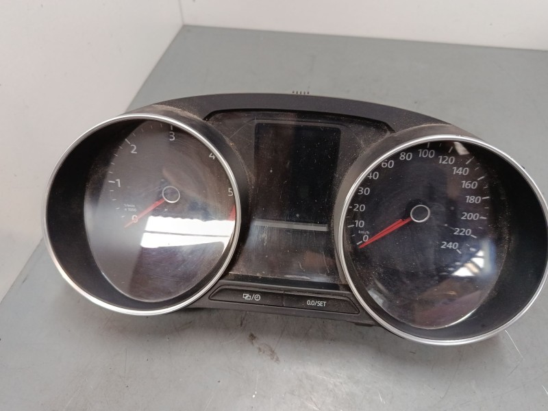 Recambio de cuadro instrumentos para volkswagen polo v (6r1, 6c1) 1.4 tdi referencia OEM IAM 6C0920731A  