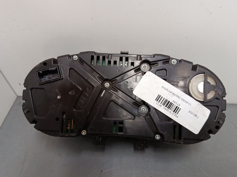 Recambio de cuadro instrumentos para volkswagen polo v (6r1, 6c1) 1.4 tdi referencia OEM IAM 6C0920731A  