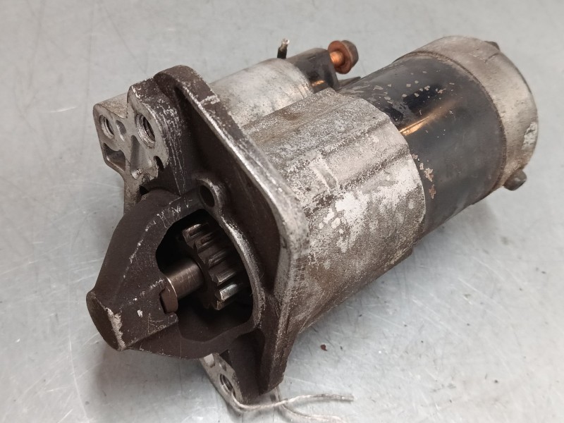 Recambio de motor arranque para renault clio iii (br0/1, cr0/1) 1.5 dci (c/br0g, c/br1g) referencia OEM IAM 8200584675  