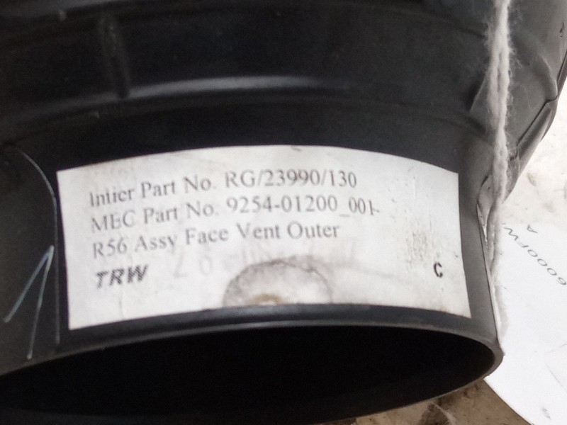 Recambio de aireador central izquierdo para mini mini (r56) one referencia OEM IAM 925401200  