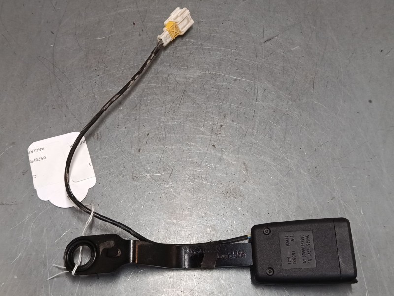 Recambio de anclaje cinturon delantero izquierdo para citroën c4 picasso i monospace (ud_) 1.6 hdi 110 referencia OEM IAM   