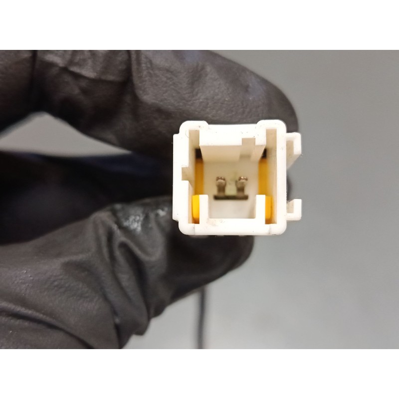 Recambio de anclaje cinturon delantero izquierdo para citroën c4 picasso i monospace (ud_) 1.6 hdi 110 referencia OEM IAM   