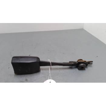 ANCLAJE CINTURON DELANTERO DERECHO 