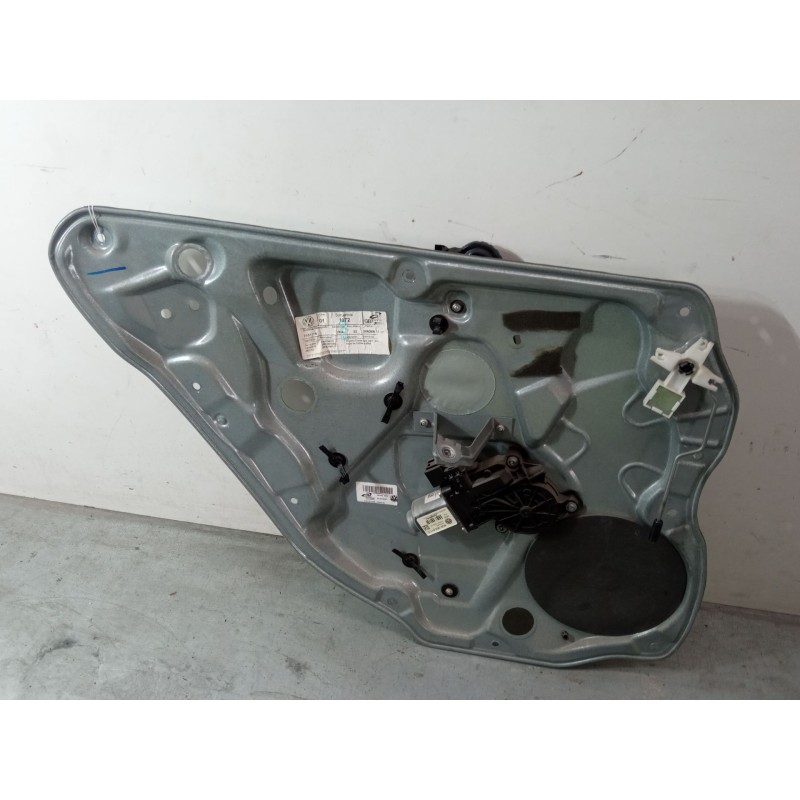 Recambio de elevalunas electrico trasero izquierdo para volkswagen polo iv (9n_, 9a_) 1.4 tdi referencia OEM IAM 6Q4839401L  