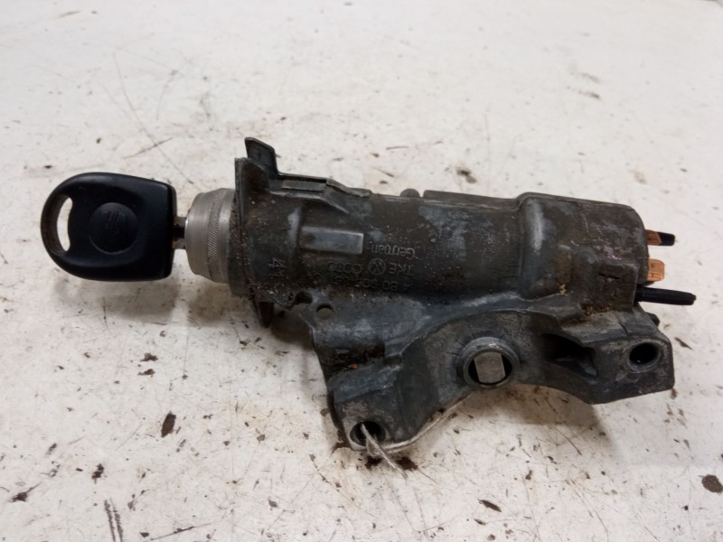 Recambio de clausor para seat cordoba (6l2) 1.4 tdi referencia OEM IAM 4B0905851C  