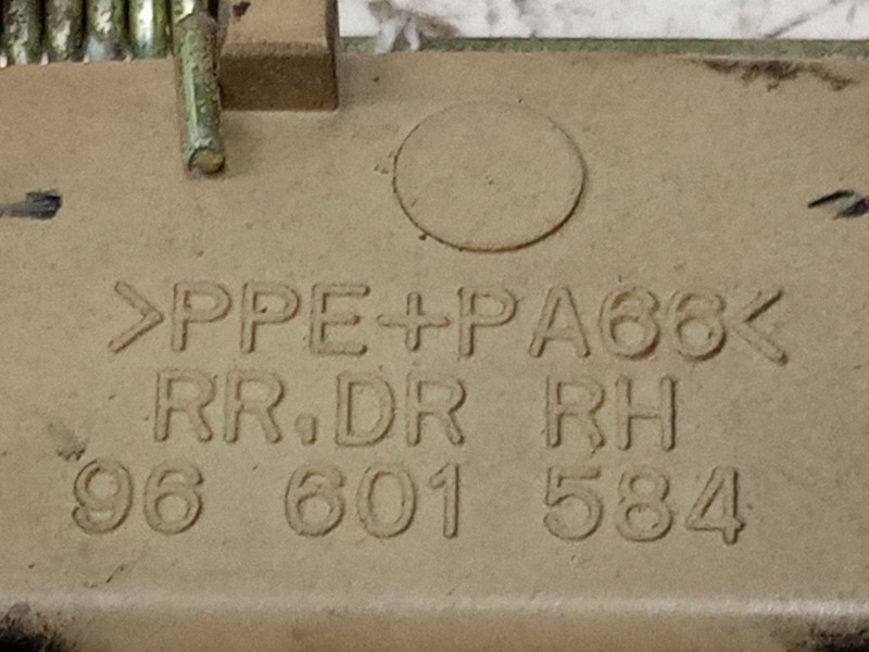 Recambio de maneta exterior puerta trasera derecha para chevrolet matiz (m200, m250) 1.0 referencia OEM IAM   