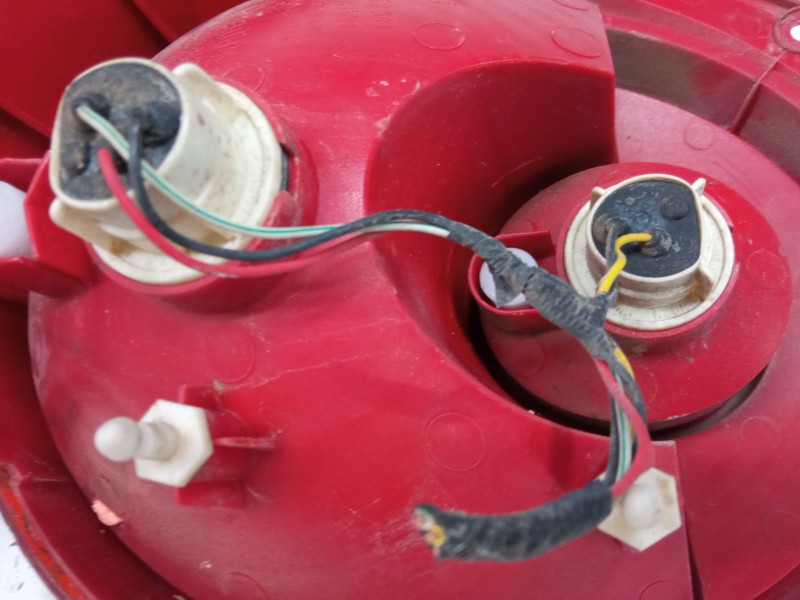 Recambio de piloto trasero derecho para chevrolet matiz (m200, m250) 1.0 referencia OEM IAM   