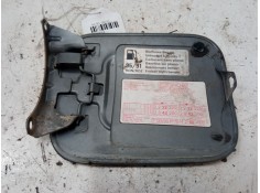 Recambio de tapa exterior combustible para audi a4 b5 (8d2) 2.4 referencia OEM IAM    2