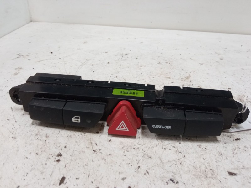 Recambio de interruptor multiple tablero para kia cee´d hatchback (ed) 1.4 referencia OEM IAM 937001H000  