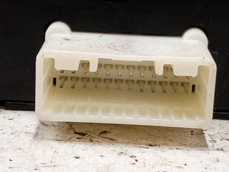 Recambio de interruptor multiple tablero para kia cee´d hatchback (ed) 1.4 referencia OEM IAM 937001H000  