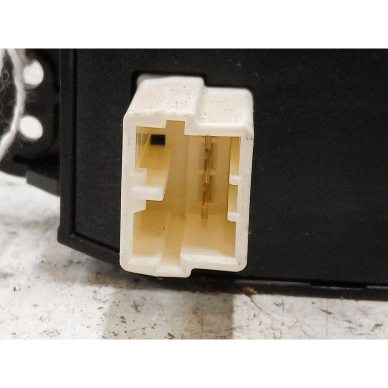Recambio de interruptor multiple tablero para kia cee´d hatchback (ed) 1.4 referencia OEM IAM 937001H000  