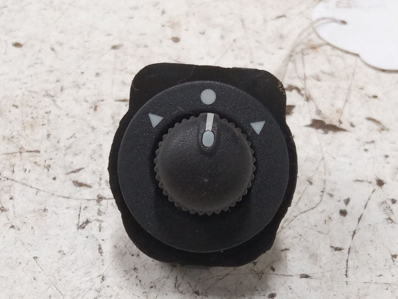 Recambio de mando retrovisor para fiat 500l (351_, 352_) 1.4 (199lyb1b) referencia OEM IAM   