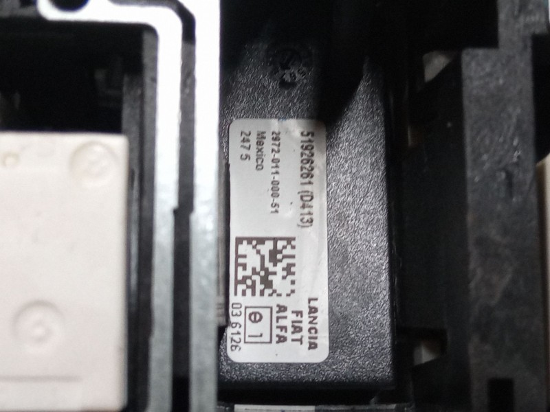 Recambio de luz interior delantera para fiat 500l (351_, 352_) 1.4 (199lyb1b) referencia OEM IAM   