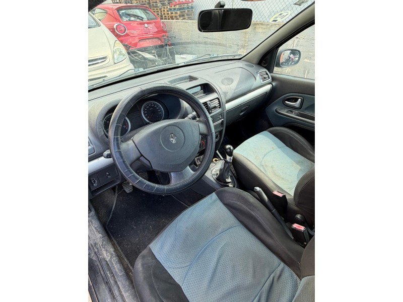 renault clio ii (bb_, cb_) del año 2006