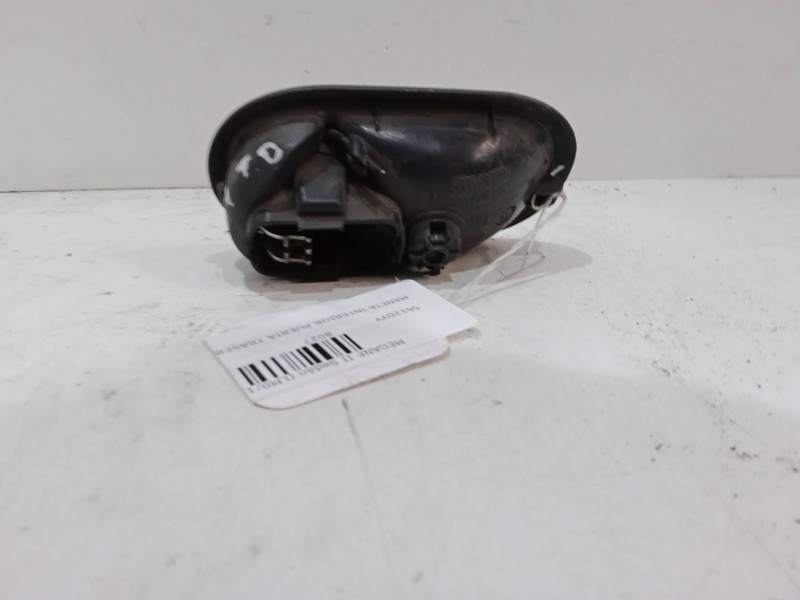 Recambio de maneta interior puerta trasera derecha para renault megane ii sedán (lm0/1_) 1.9 dci referencia OEM IAM   