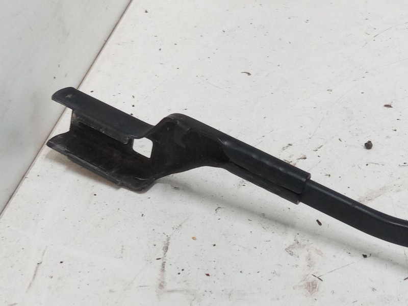 Recambio de brazo limpia delantero izquierdo para fiat 500l (351_, 352_) 1.4 (199lyb1b) referencia OEM IAM   