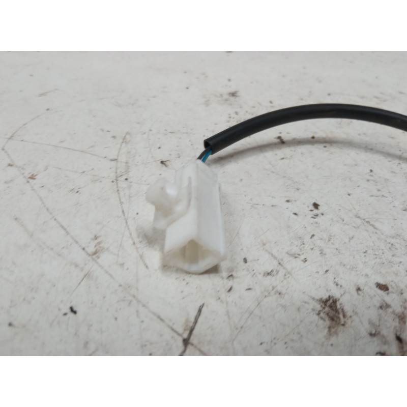 Recambio de maneta exterior electrica porton para fiat 500l (351_, 352_) 1.4 (199lyb1b) referencia OEM IAM   