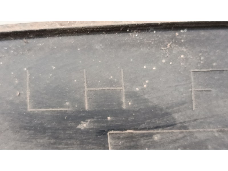 Recambio de aletin delantero izquierdo para nissan juke (f15) 1.2 dig-t referencia OEM IAM   