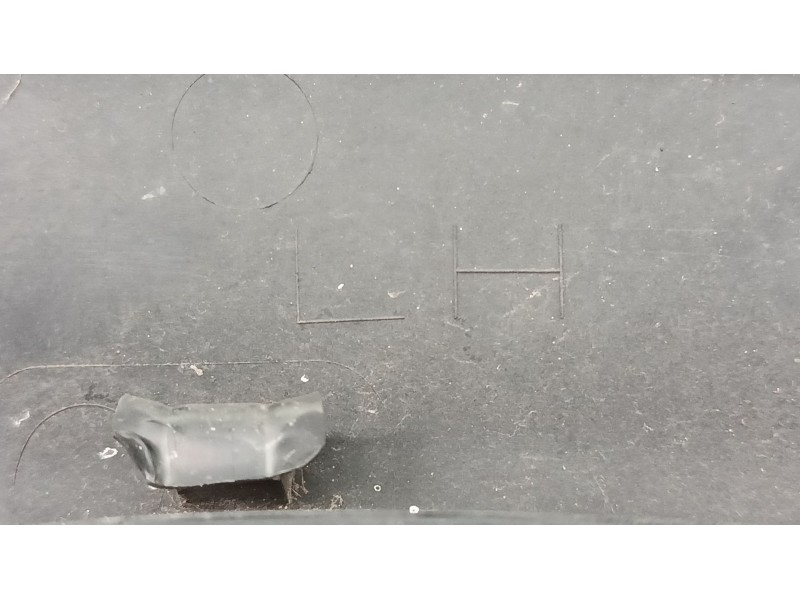 Recambio de aletin trasero izquierdo para nissan juke (f15) 1.2 dig-t referencia OEM IAM   