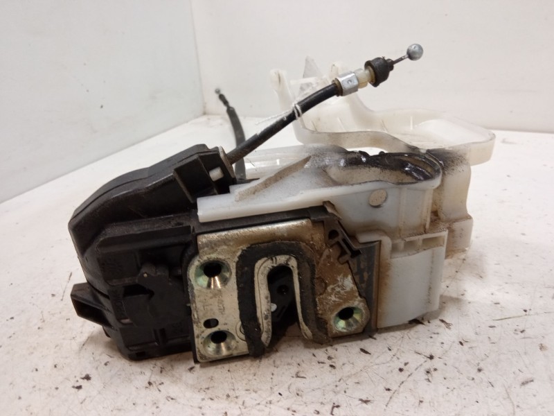 Recambio de cerradura puerta delantera izquierda para kia cee´d hatchback (ed) 1.4 referencia OEM IAM   