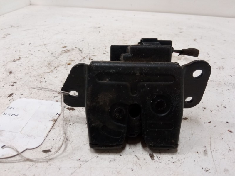 Recambio de cerradura maletero / porton para kia cee´d hatchback (ed) 1.4 referencia OEM IAM   