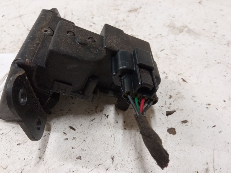 Recambio de cerradura maletero / porton para kia cee´d hatchback (ed) 1.4 referencia OEM IAM   