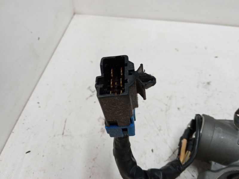 Recambio de clausor para kia cee´d hatchback (ed) 1.4 referencia OEM IAM   